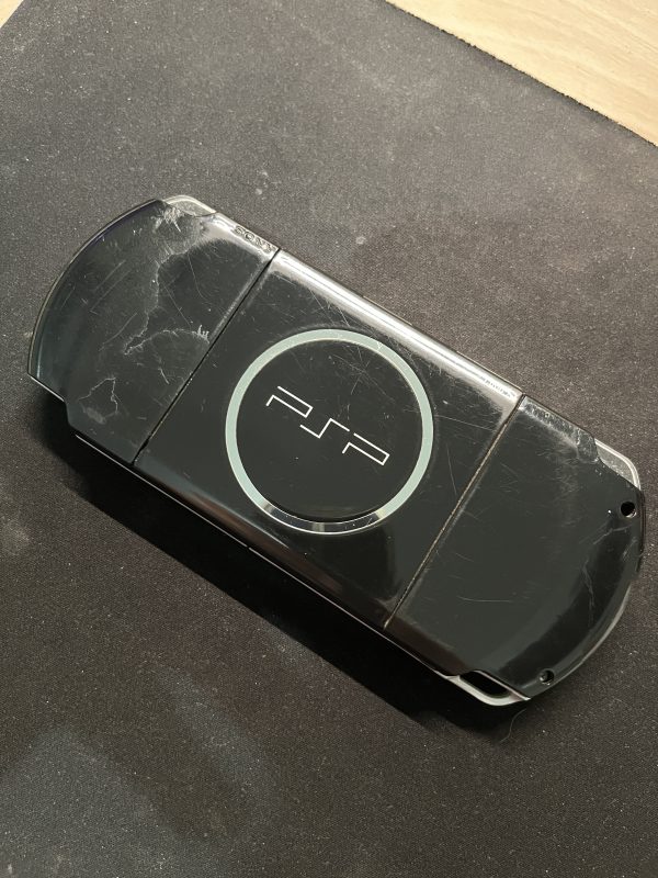 Sony PSP 3000 Desbloqueada 32GB [Reacondicionada]