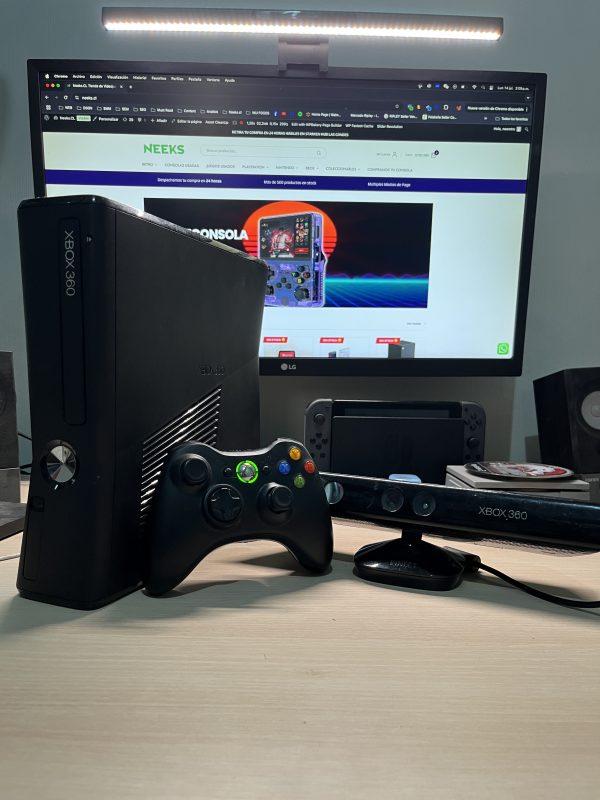 Xbox 360 con Kinect y HDD 240GB - [Reacondicionada]