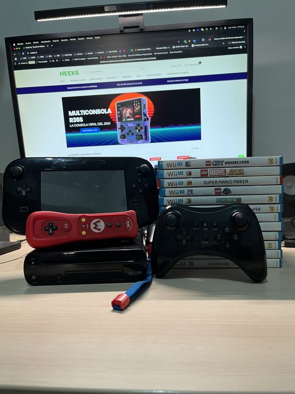 Nintendo WIIU Mario Kart Set + 12 Juegos originales [Reacondicionada]